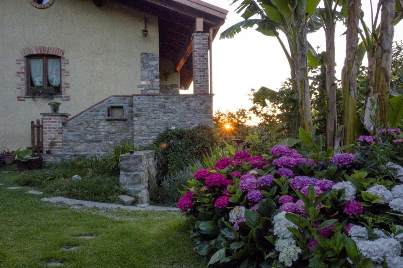 B&B La Casa Dei Cuori Millesimo Exteriör bild